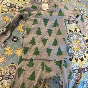 Hannah Anderson 2 piece tree outfit pajamas